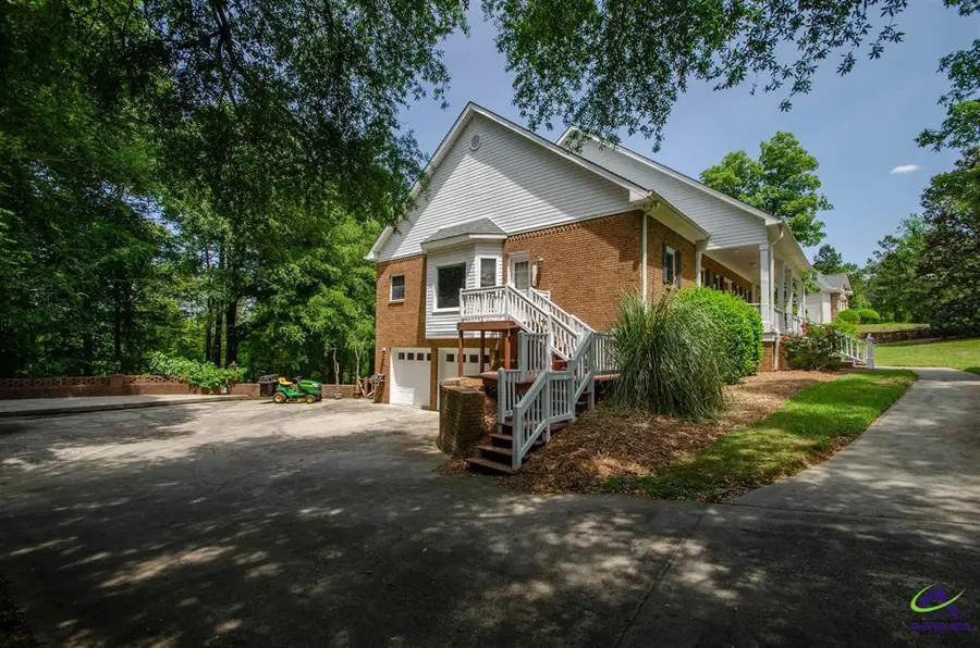 110 Holly Drive, Warner Robins, GA 31088 - #3