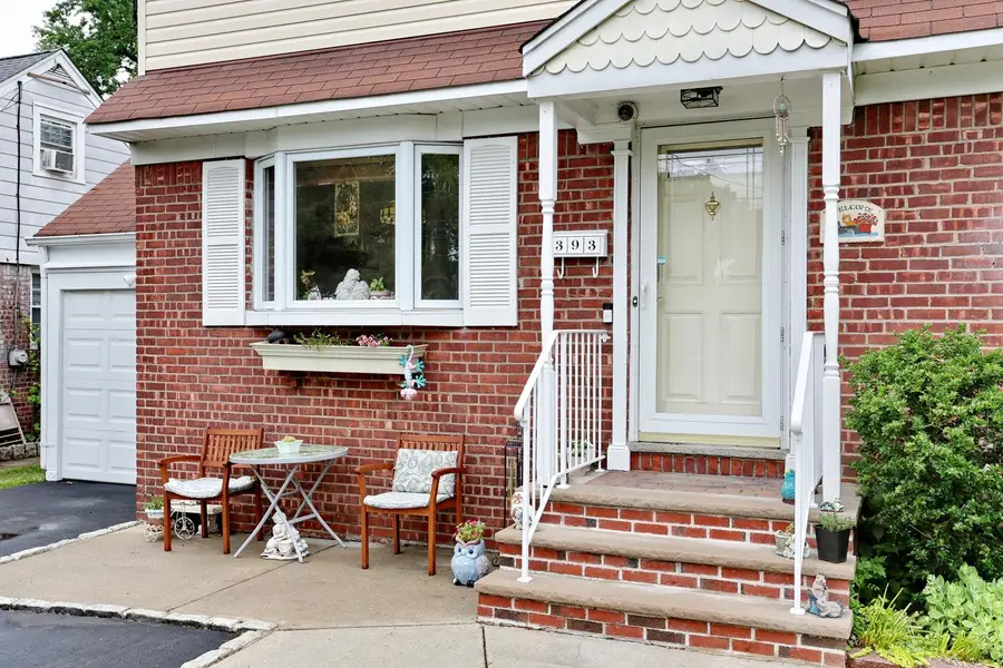 393 New Bridge Road, Bergenfield, NJ 07621 - #2