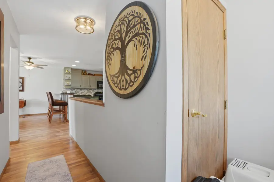 220 N H Ave, Washington, IA 52353 - #3