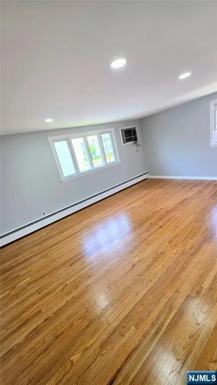 648 Milton Avenue , 2nd floor, Lyndhurst, NJ 07071 - #3