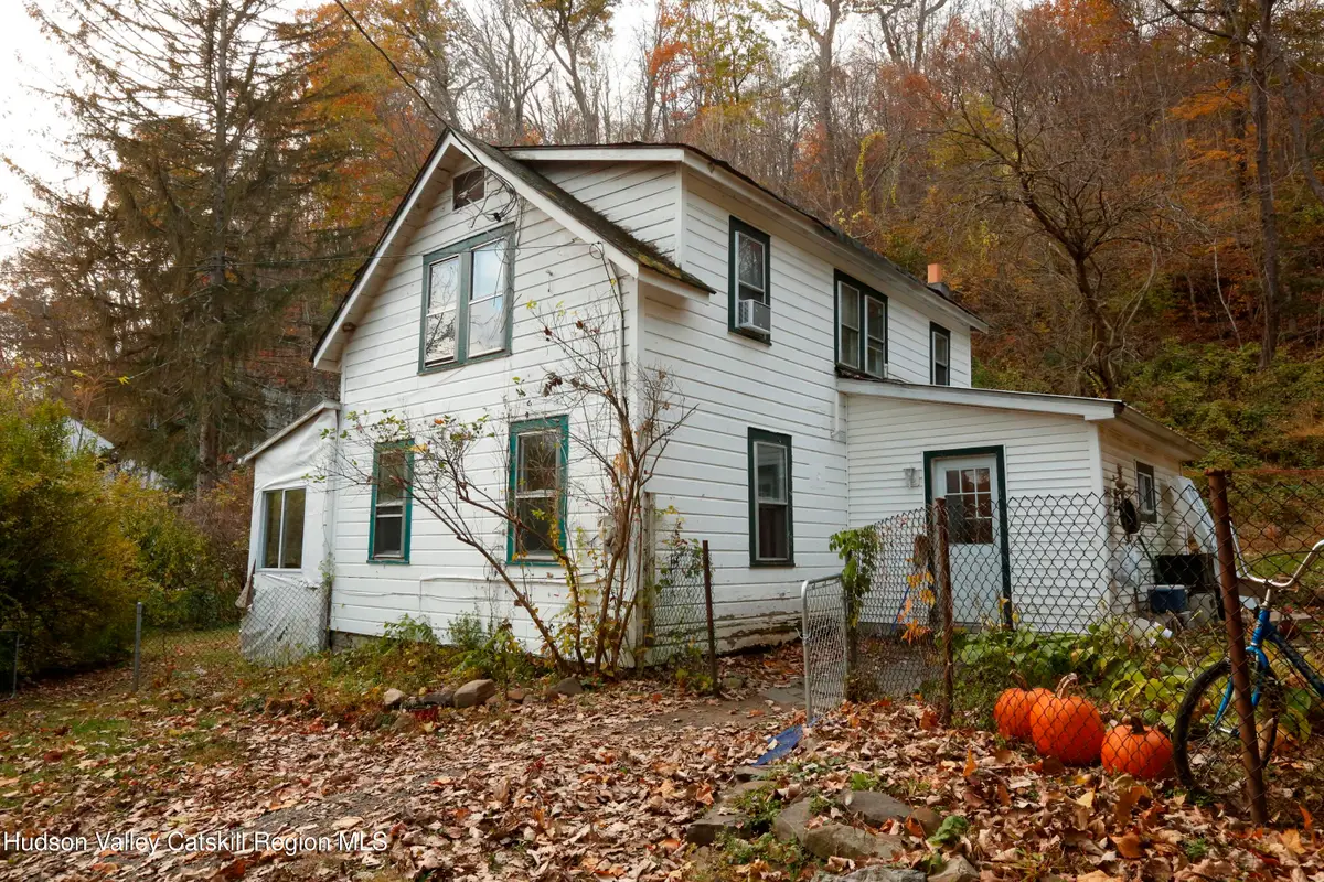 17 Hardenburgh Lane, Rosendale, NY 12472 - #1