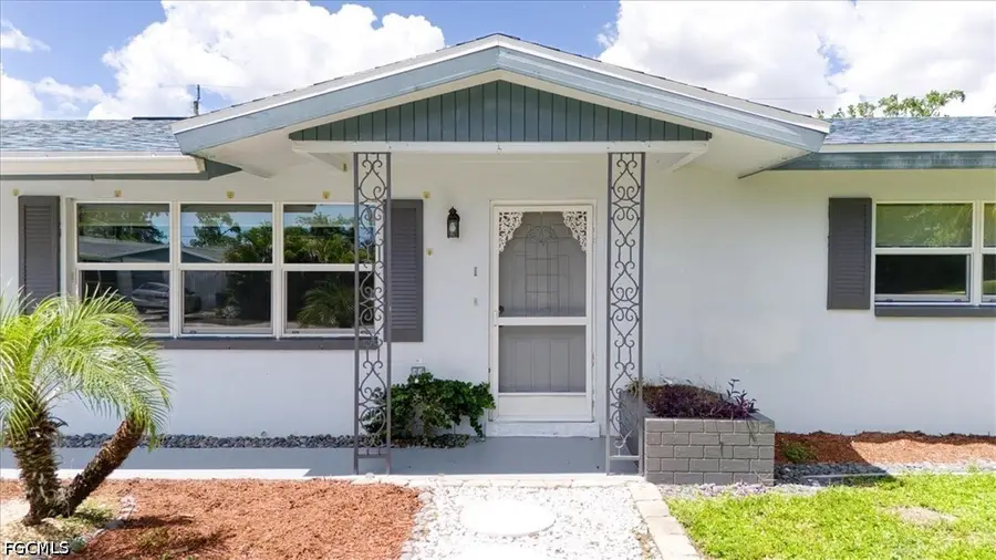 2373 Chandler Avenue, Fort Myers, FL 33907 - #2