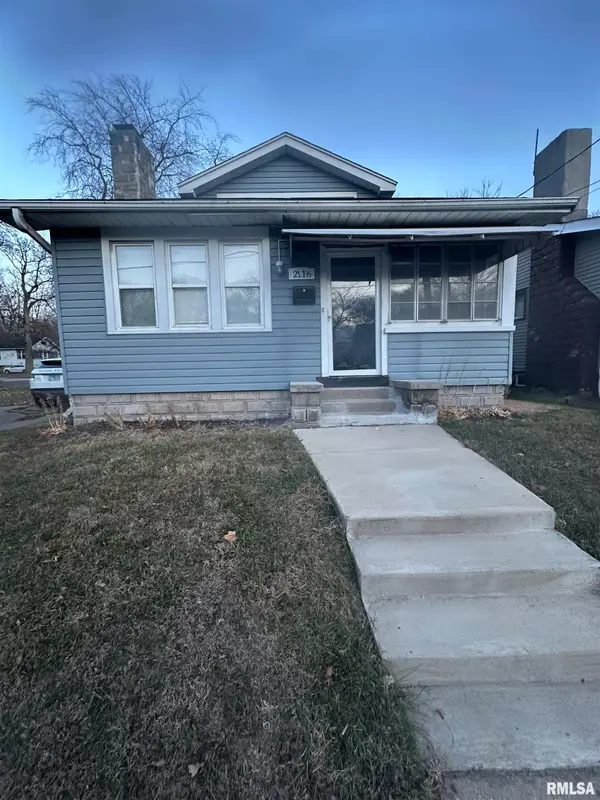 2116 N Peoria Avenue, Peoria, IL 61604
