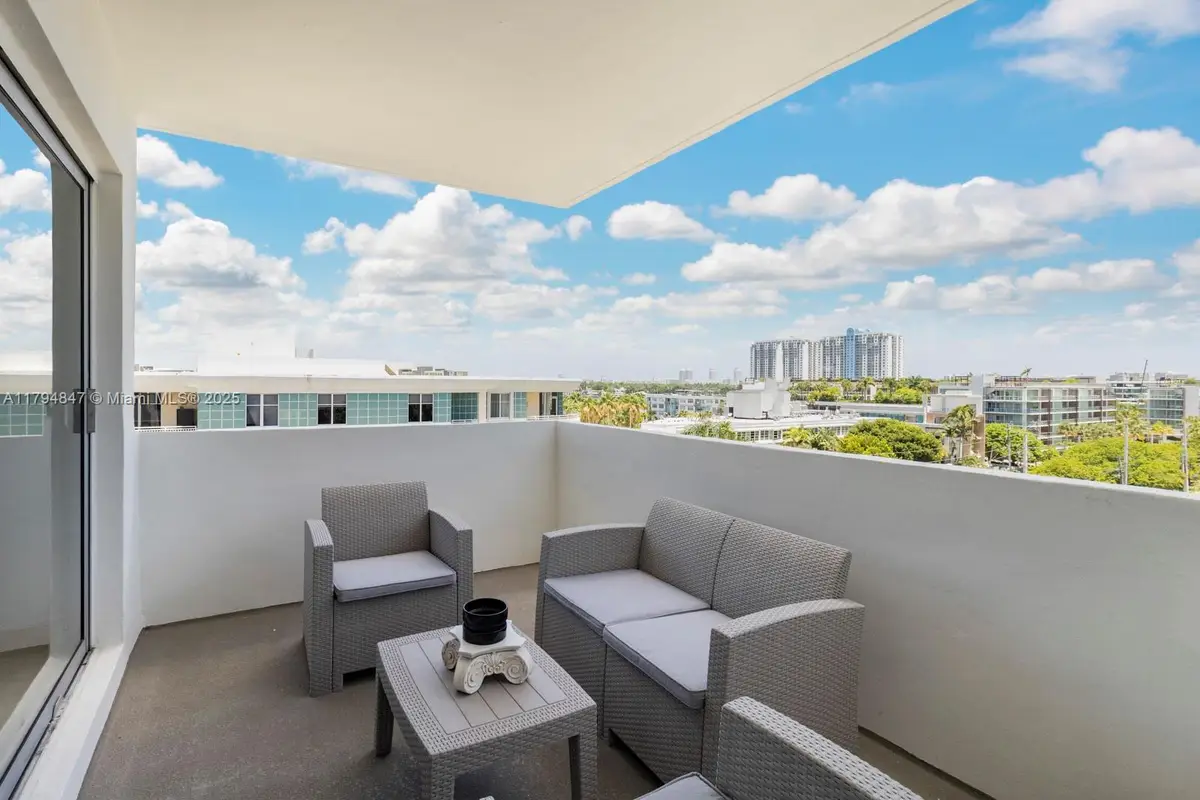 3 Island Ave #07B, Miami Beach, FL 33139 - #1