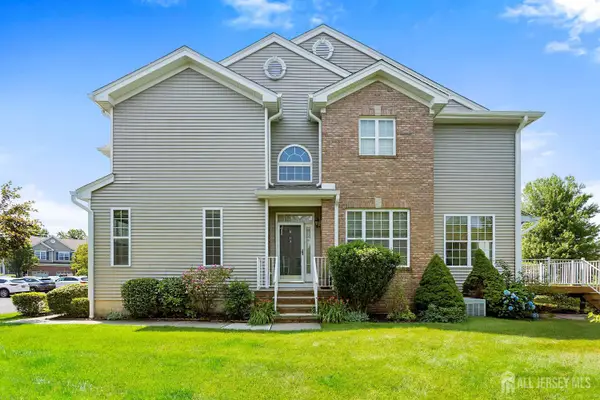 -50 Wlodarczyk Place, Sayreville, NJ 08859