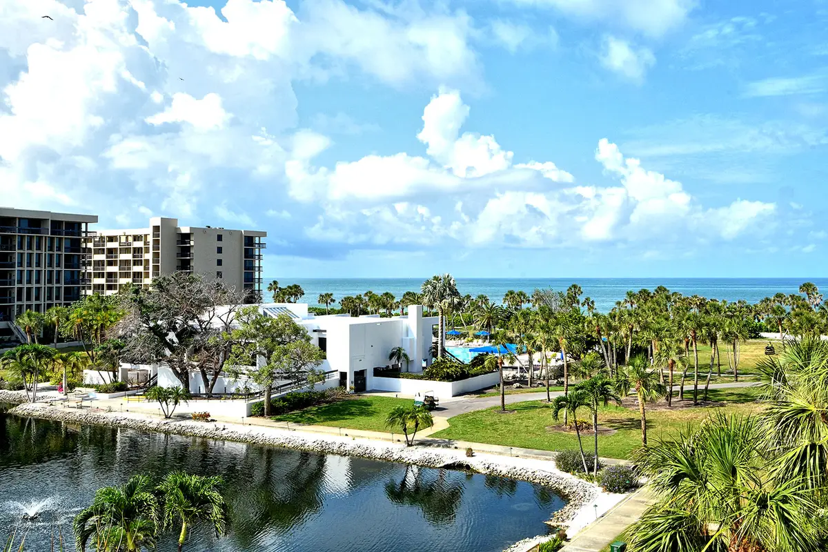 1115 Gulf Of Mexico Drive #304, Longboat Key, FL 34228 - Image #1