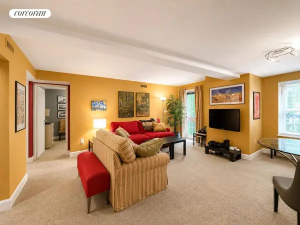 253 W 73rd Street #1A, Manhattan, NY 10023
