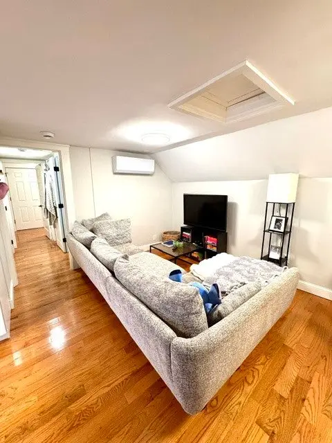 14 Mayflower Street #3, Providence, RI 02906 - #3