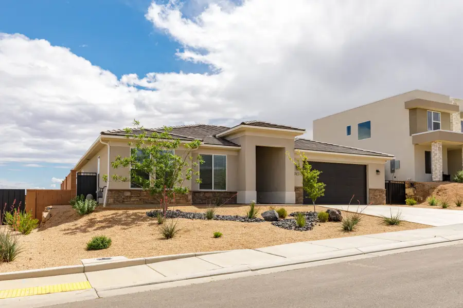 747 S Mincio E, Saint George, UT 84770 - #3