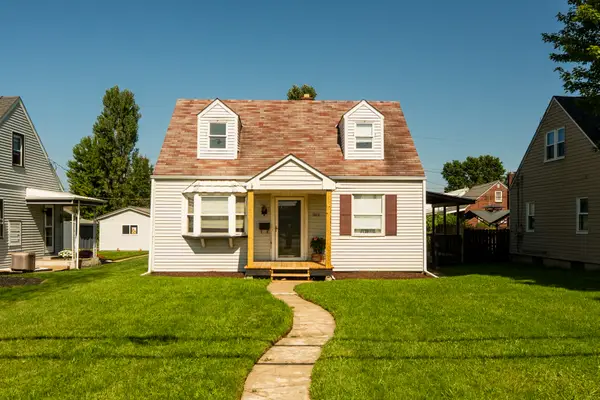 1813 Freeport Rd, Natrona Heights, PA 15065