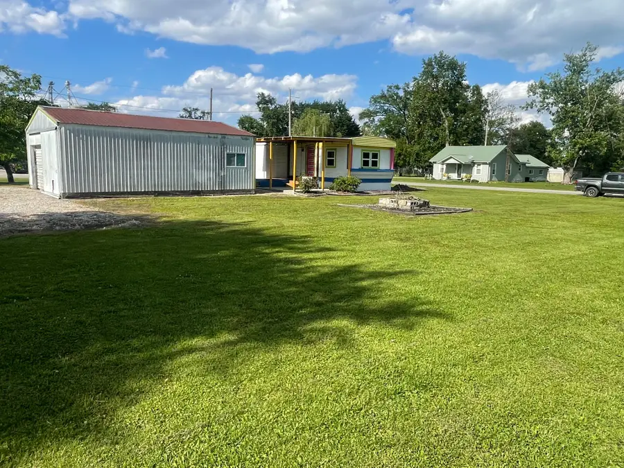 104 N Early Street, Willow Hill, IL 62480 - #3