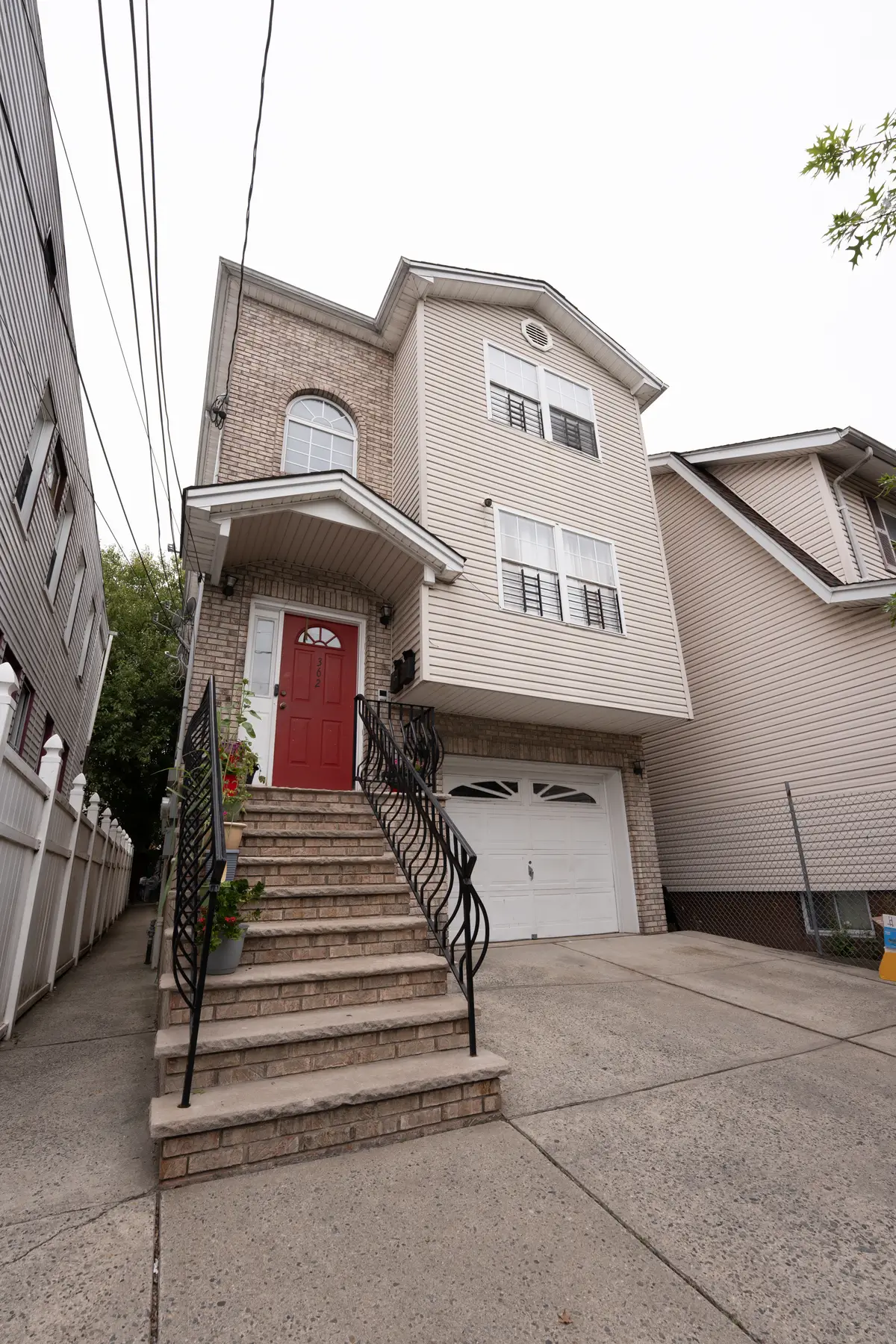 362 6th Street, Newark, NJ 07107 - Image #1