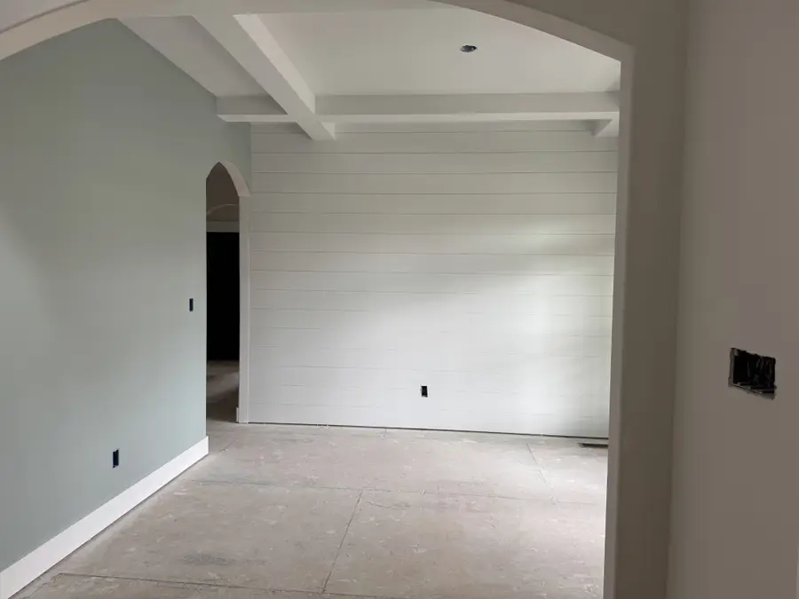 412 N Starwood Ct, Clarksville, TN 37042 - Image #2