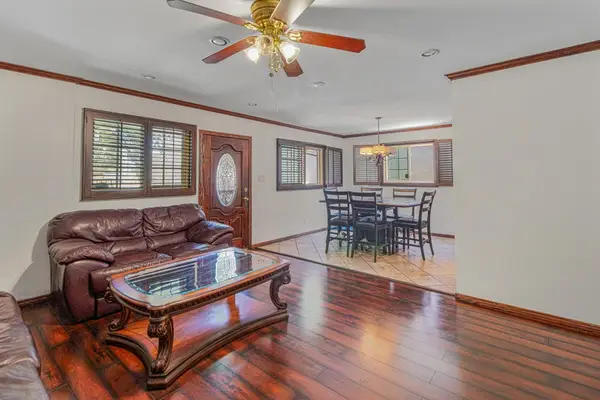 2930 W Florence Avenue, Los Angeles, CA 90043