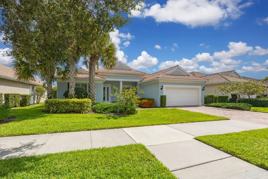 8562 Veronawalk Circle, Naples, FL 34114 - #2