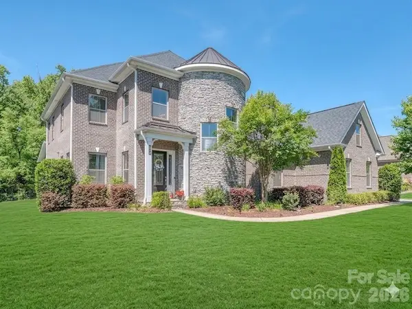 121 Enclave Boulevard, Matthews, NC 28104