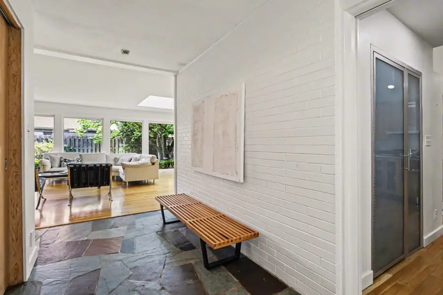 1627 E Washington Street, South Bend, IN 46617 - #3