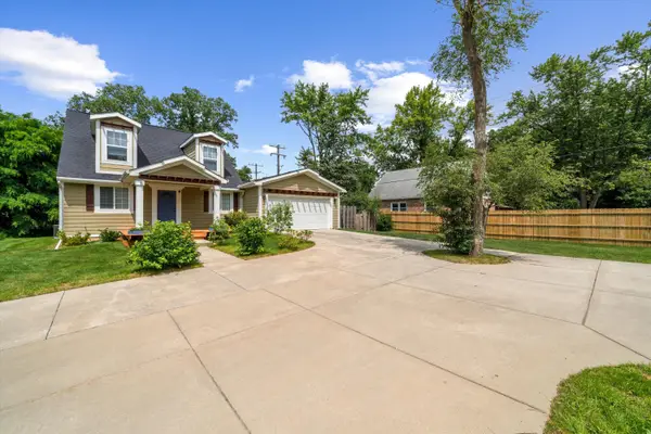 1 Maple Village Court, Ann Arbor, MI 48103