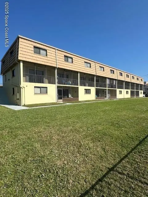 7101 Ridgewood Ave Unit 210, Cape Canaveral, FL 32920