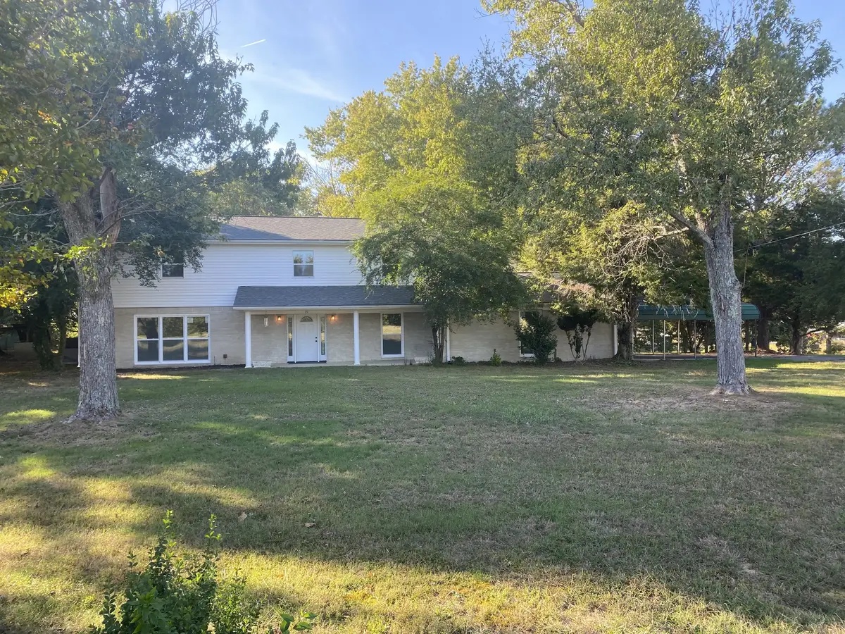 21 Jeans Ln, Fayetteville, TN 37334 - #1