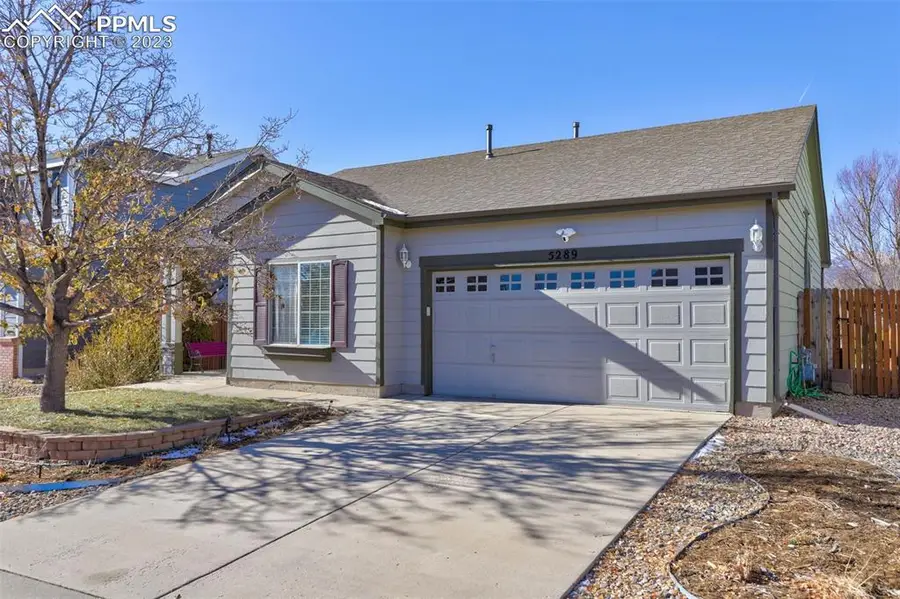 5289 Mountain Air Cir, Colorado Springs, CO 80916 - Image #2