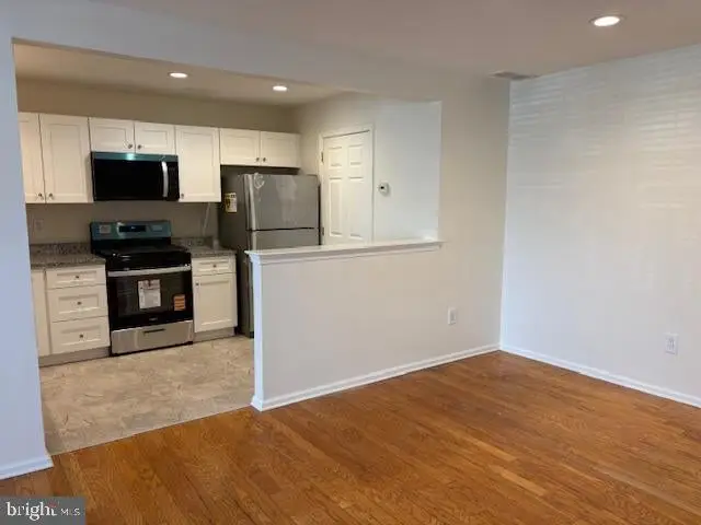 2403 Beacon Dr, Sicklerville, NJ 08081 - #2