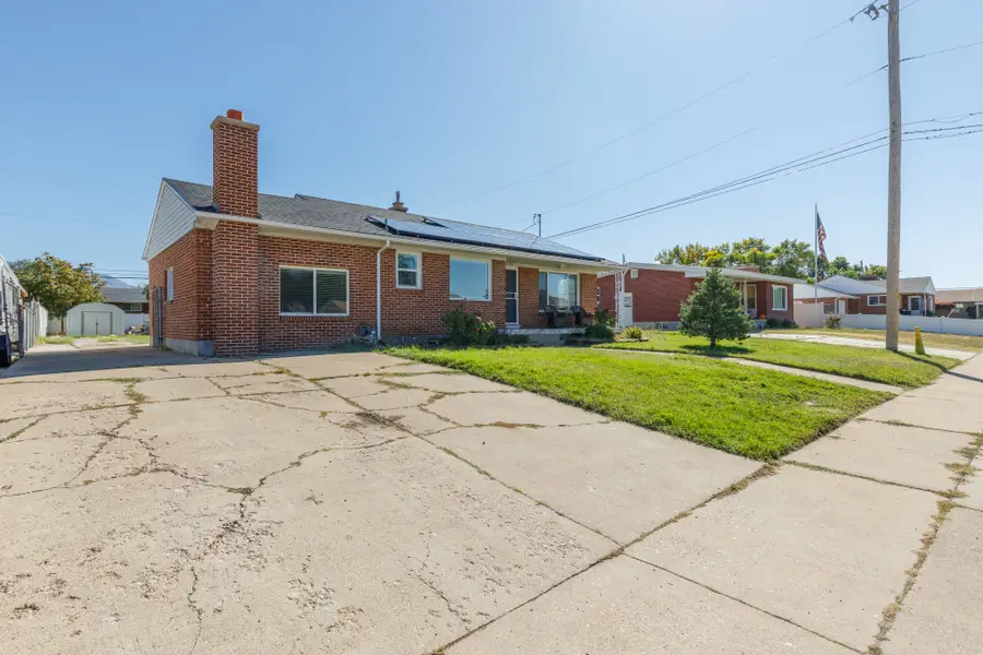 5140 S 2100 W, Roy, UT 84067 - Image #2