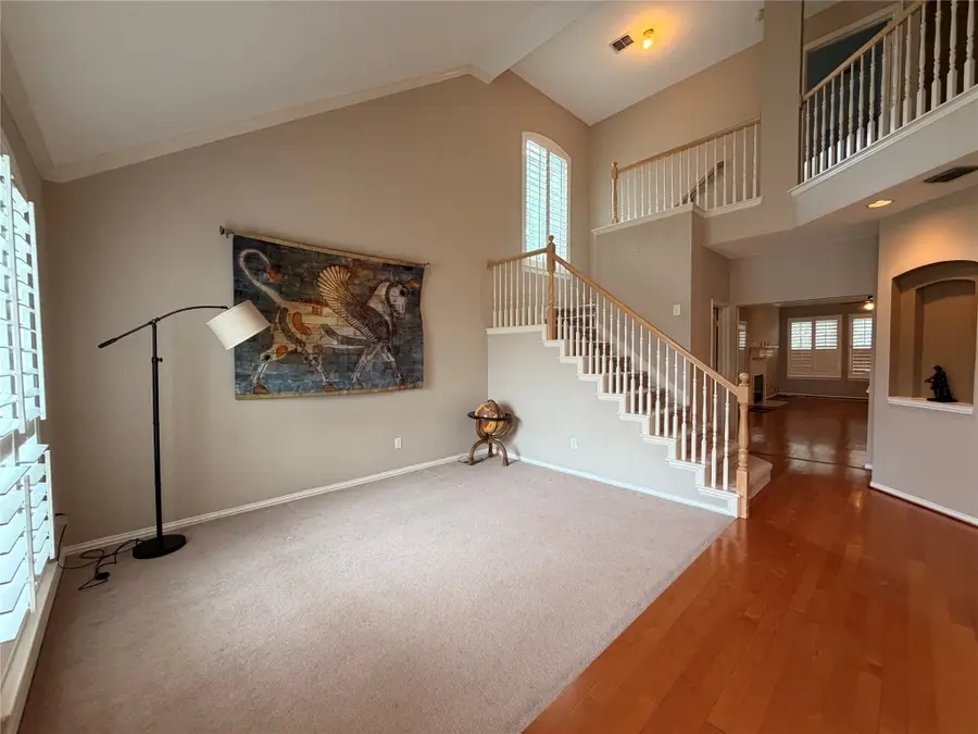 120 Stonecreek Drive, Irving, TX 75063 - #2
