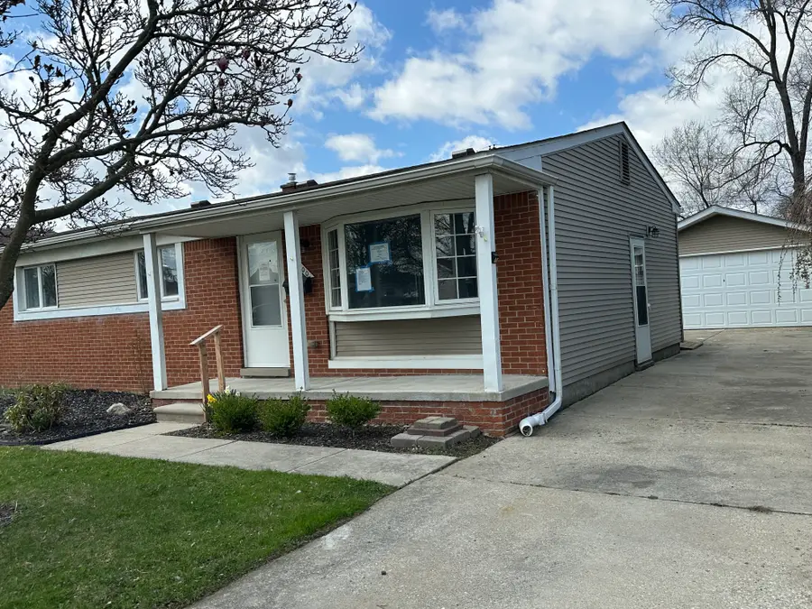 31700 Lafler, Rockwood, MI 48173 - #3