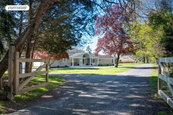 111 S Country Road, Remsenburg, NY 11960