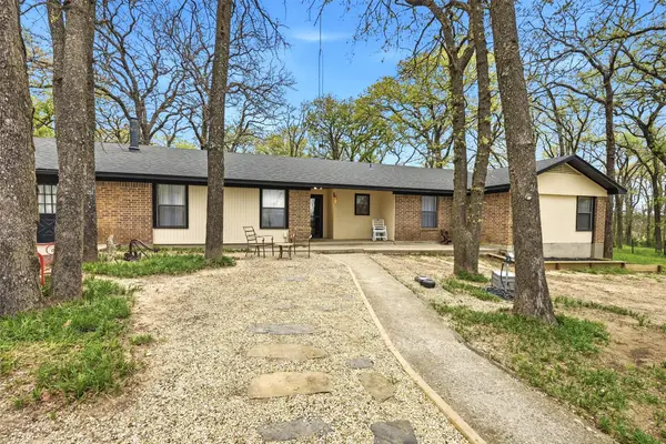 711 County Road 162, Gainesville, TX 76240