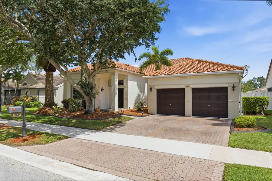 832 Heritage Drive, Weston, FL 33326 - #3