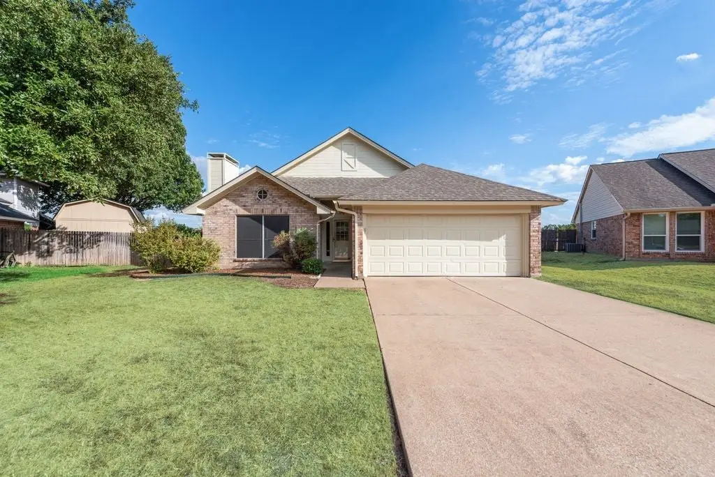 5604 Maurie Drive, Haltom City, TX 76148 - #1