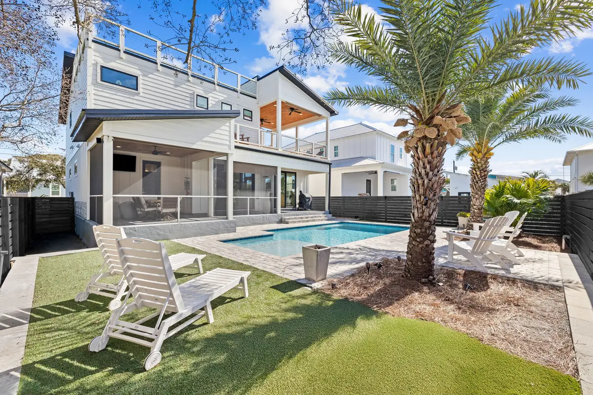 213 Pinetree Drive, Panama City Beach, FL 32413 - Image #1