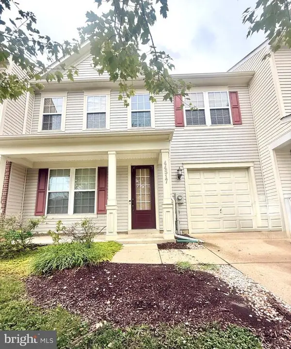 44517 Gray Wolf Street, California, MD 20619