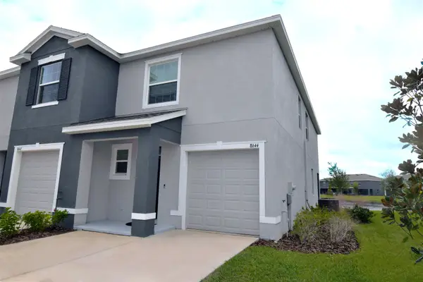 8644 Falling Blue Pl, Riverview, FL 33578
