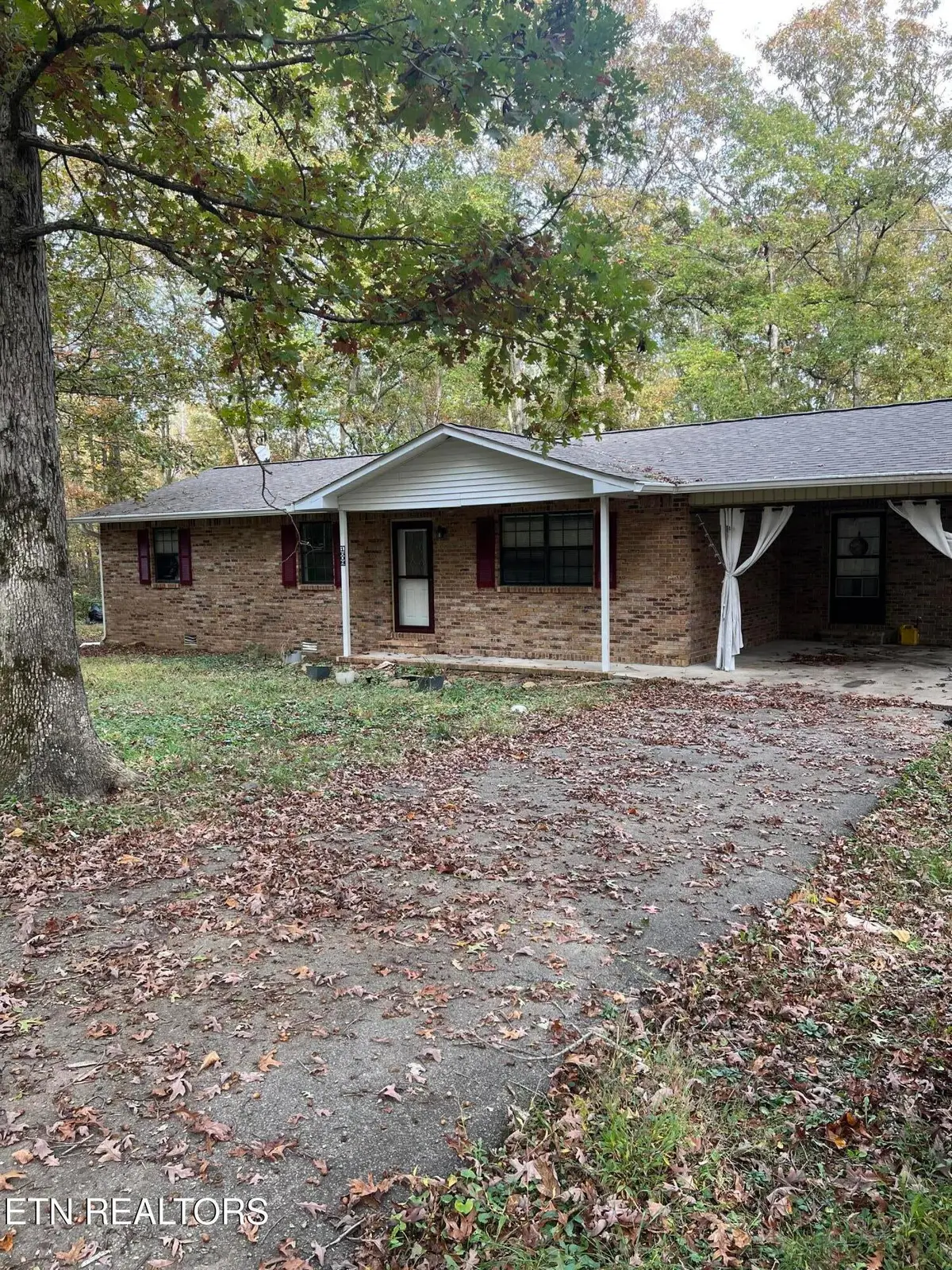 1608 Wilson Rd, Crossville, TN 38571 - #1