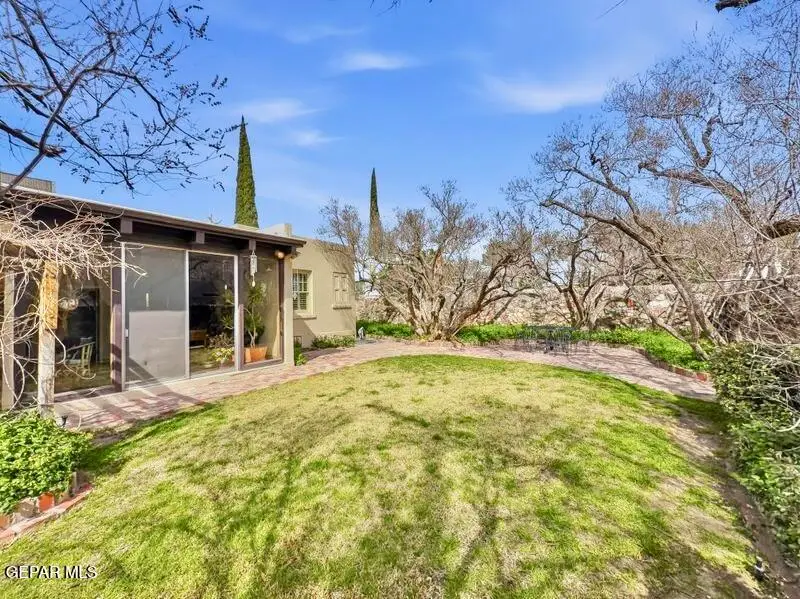 520 Blacker Avenue, El Paso, TX 79902 - #3