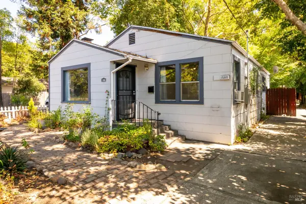 1580 Humboldt Street, Santa Rosa, CA 95404