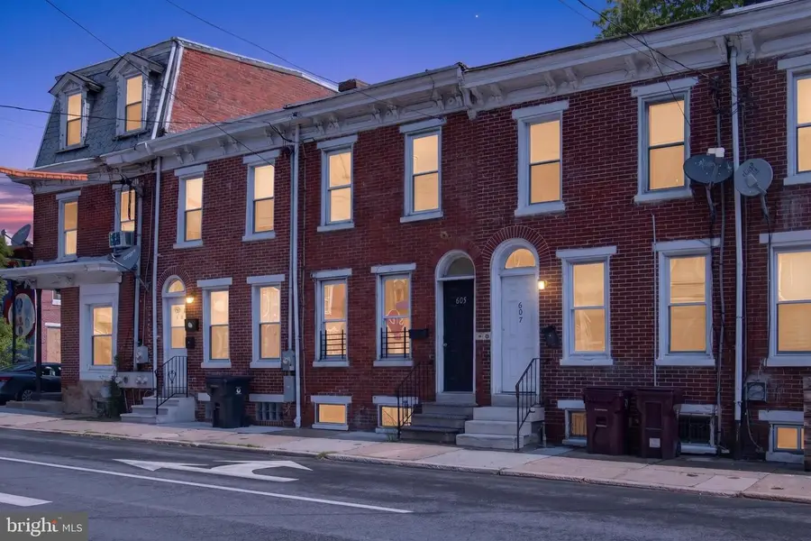 605 E 10th St, Wilmington, DE 19801 - #2