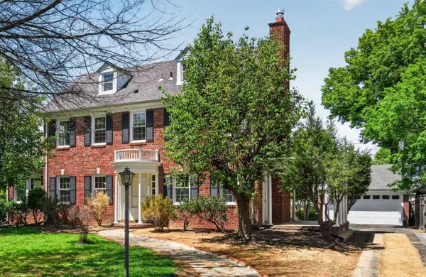 3105 17th Street N, Arlington, VA 22201