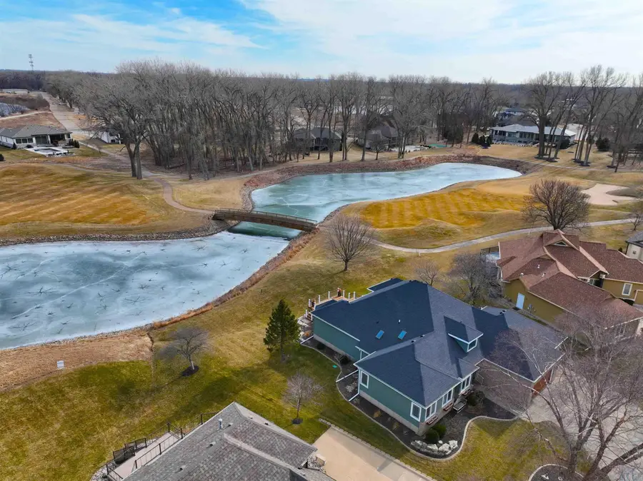 820 E Saint Andrews, Dakota Dunes, SD 57049 - #3