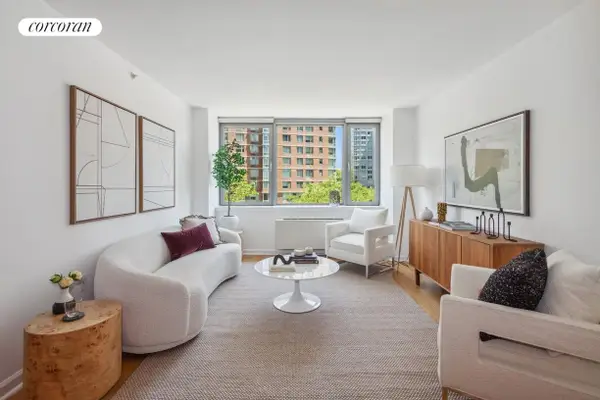 425 Main Street #9T, Manhattan, NY 10044