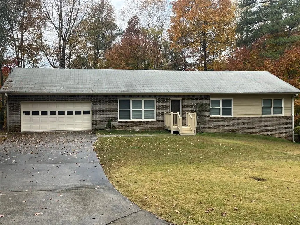 5052 Glaze Drive, Dunwoody, GA 30360 - Image #1