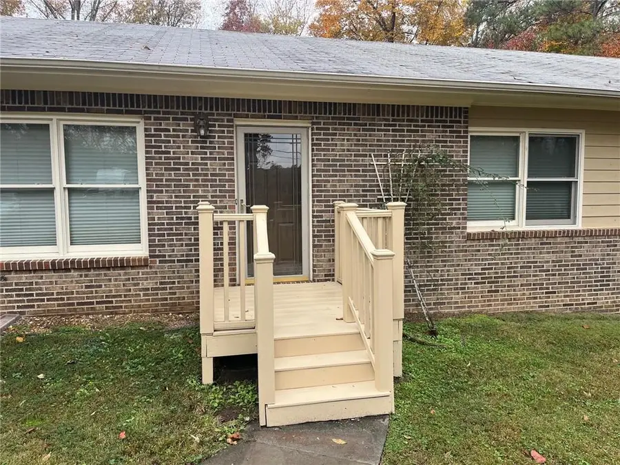 5052 Glaze Drive, Dunwoody, GA 30360 - Image #2