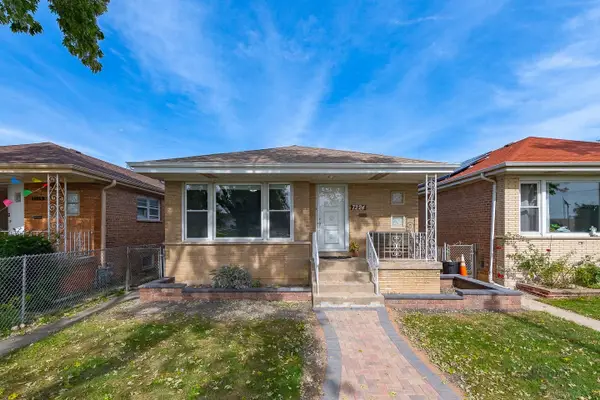 7224 W 60th Place, Summit, IL 60501