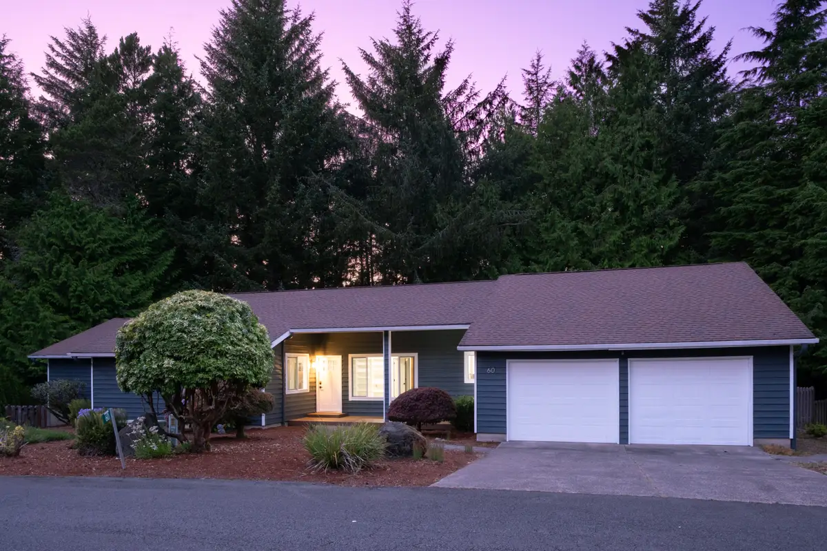 60 Seagrove Pl, Lincoln Beach, OR 97367 - Image #1