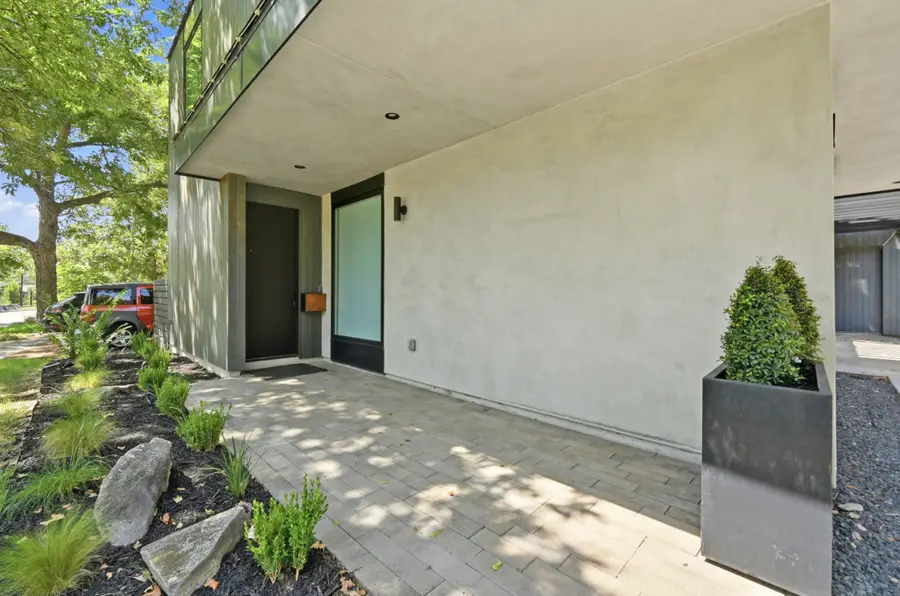 3004 Fontana Dr, Austin, TX 78704 - #3