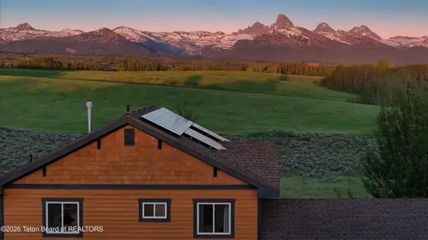 9561 Mountain View Drive, Tetonia, ID 83452