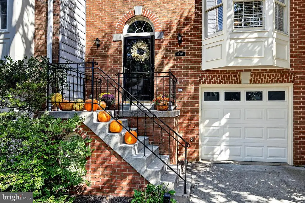 8006 Trevor Place, Vienna, VA 22182 - #1